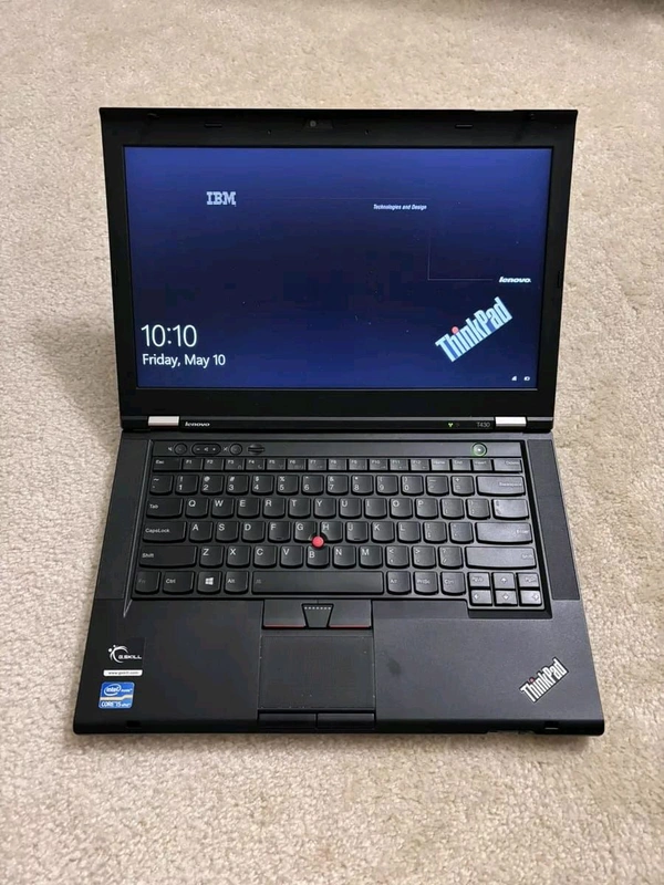 Lanovo (Thinkpad)