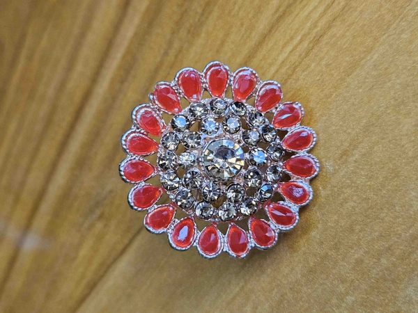 Adjustable Pearl Ring With Stone Detailing | Available in Multiple Colours - Red