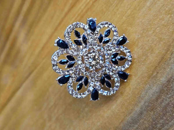 Adjustable Pearl Ring With Stone Detailing | Available in Multiple Colours - Black