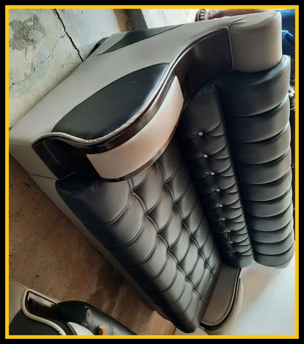 ISHA SOFA CENTRE 3 SETER SOFA  - Gray