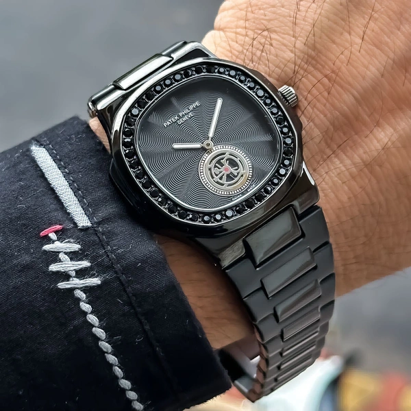 Patek Phillipe. [Model : Nautilus] - Free Size