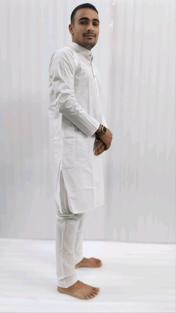White Kurta Pajama Set For Men  - 40