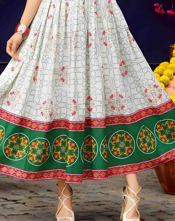 RAYON ANARKALI LONG KURTI - White, S