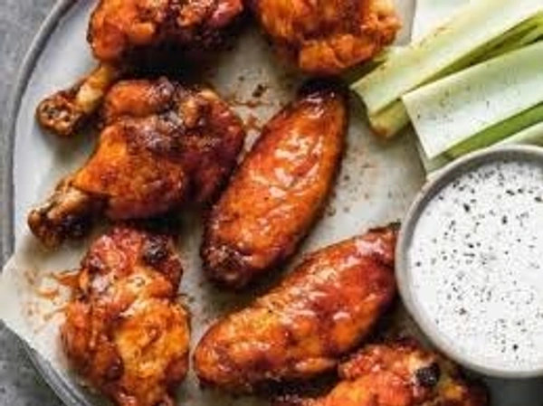 CHICKEN WINGS