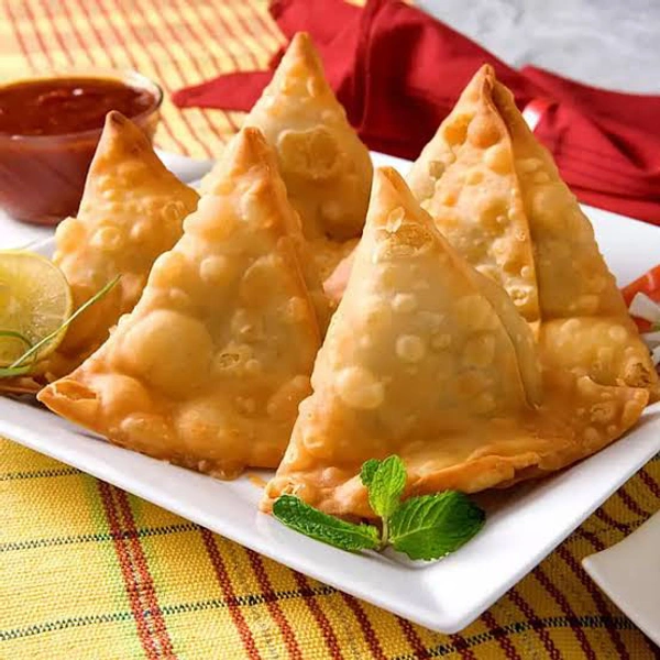 Brijwasi Sweets Samosa 5 Pieces - 5 Piece