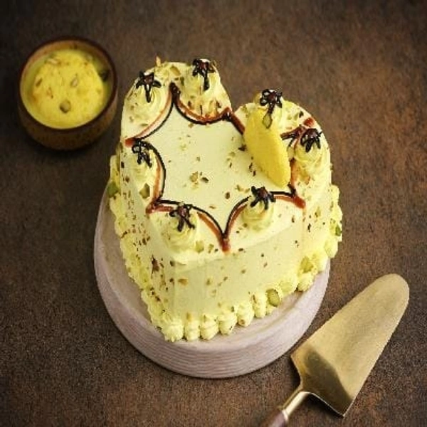 Brijwasi Sweets  Birthday Cake (Pure Eggless) - 1pc