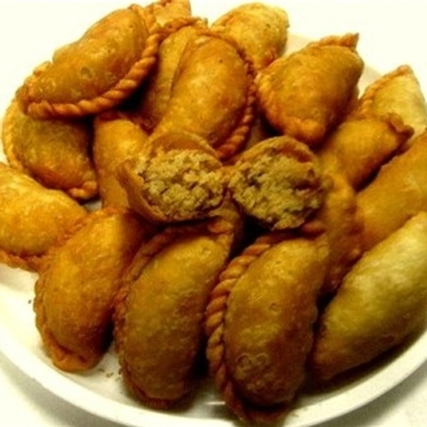 Gujiya 2 Pieces - 2pc