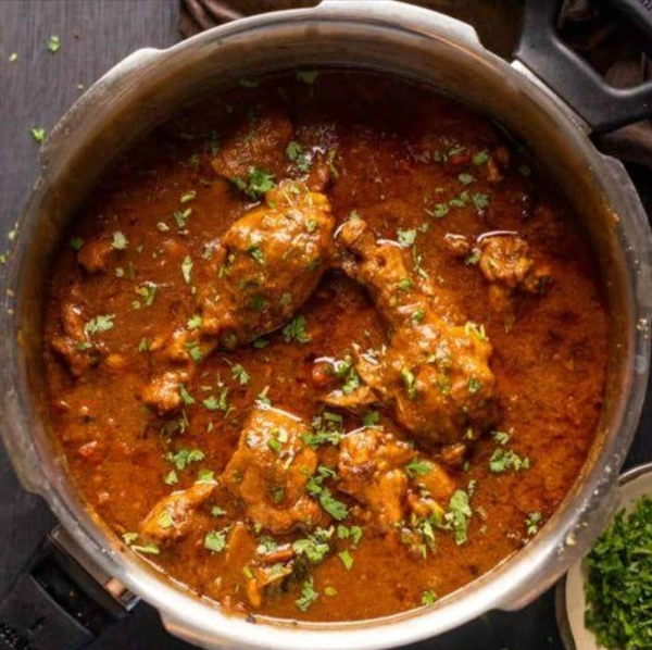 Dhaba style chicken curry - Full Plate