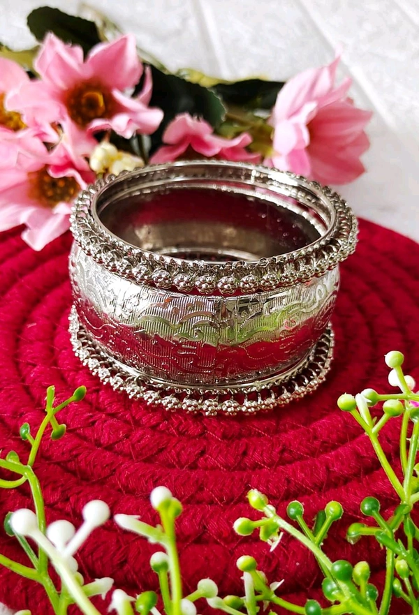 Elegant Style GS Bangles Set - 2.6
