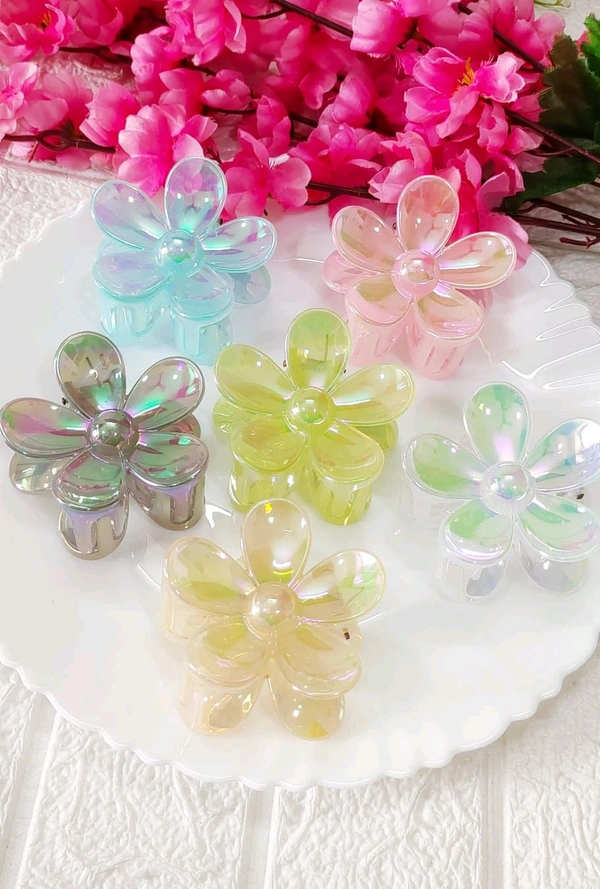 Holographic Daisy Floral Hair Claws - Yellow