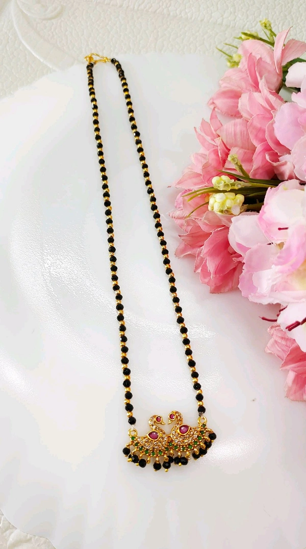 Beautiful Beads Necklace Chain - Black