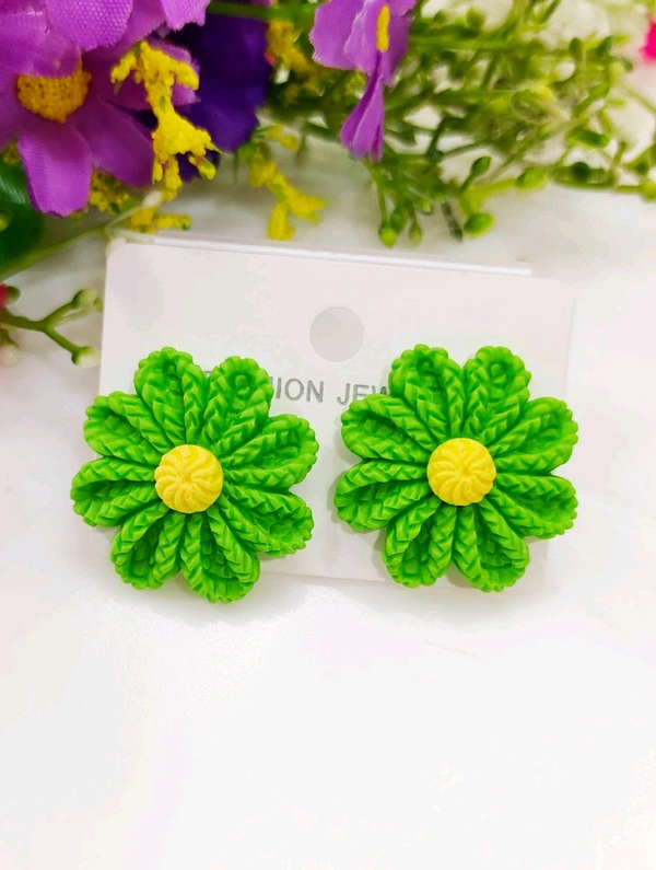 Flower Medium Size Studs - Green