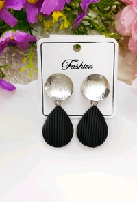 Stylish Silver Drops - Red