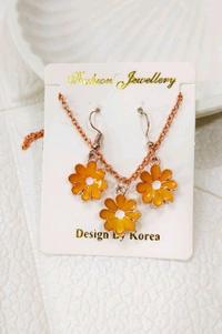 Pretty Floral Pendant Set - Blue