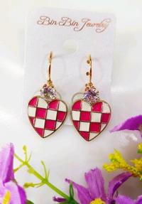 Checkered Heart Drops - Red
