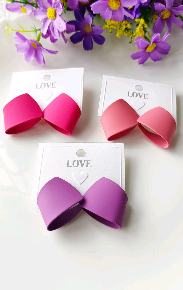 Stylish Pastels Matte Studs  - Lilac