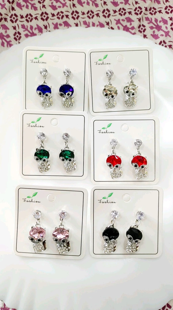 Cutest Crystal Studded Kitten Drops  - Green