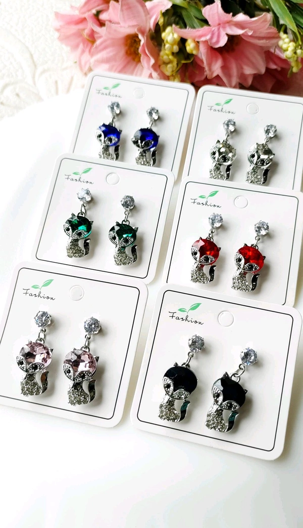 Cutest Crystal Studded Kitten Drops  - White