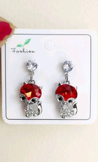 Cutest Crystal Studded Kitten Drops  - White