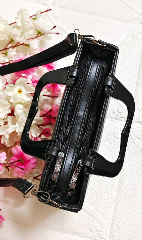 Stylish Rich Black Sling Bag 