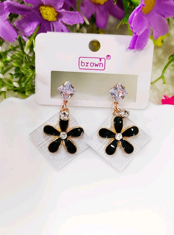 Unique Floral Earrings  - White