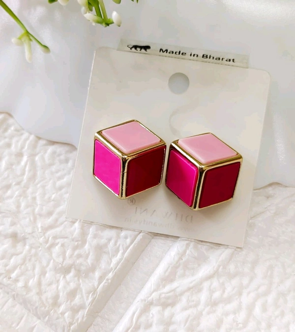 Unique Box Studs - Pink