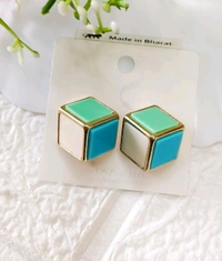 Unique Box Studs - Pink