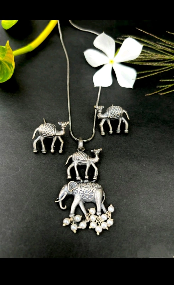 Oxidised Silver Toned Statement Tribal Minimal Camel & Elephant Motif Funky Pendant Chain..