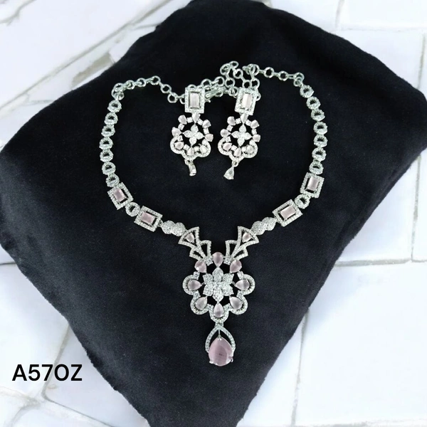 Shiny Gold  Glu Necklace  - Free, American Dimond, White