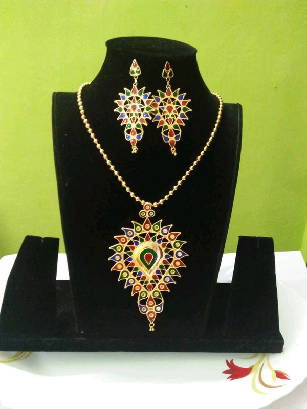 Shiny Gold   Meenakari Necklace Set  - Rose, Gold, Free