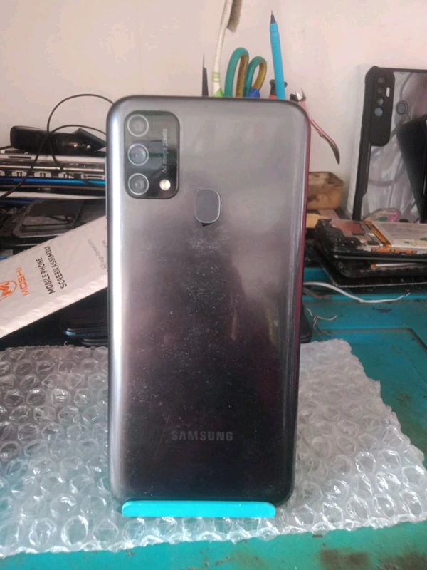 Samsung F41 6gb Ram 128gb Memory  - Electric Violet, 6