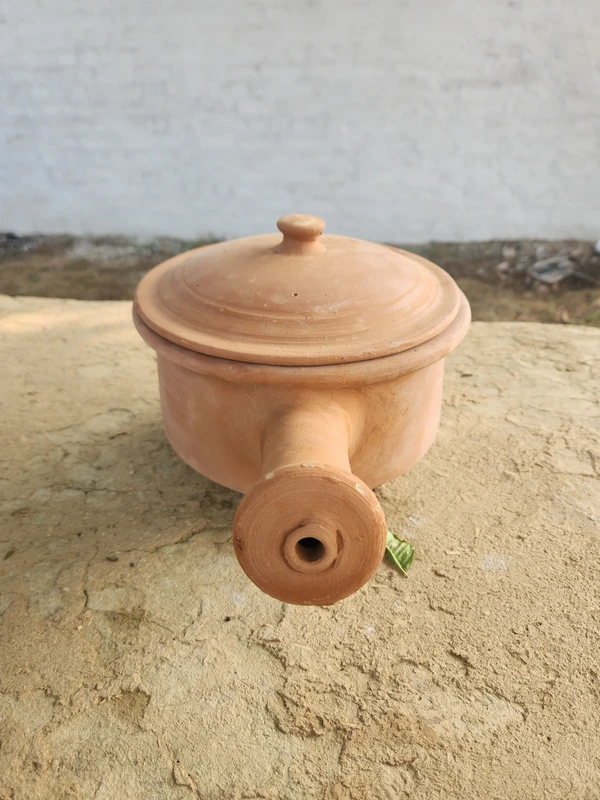 Clay Saucepan - 3 Ltrs