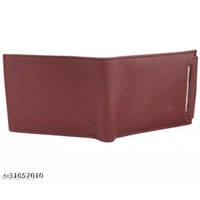 Trendy Men Brown Two Fold LeatherWallet - Nutmeg Wood Finish