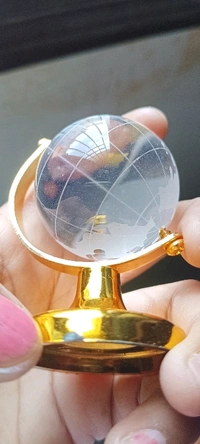 Feng Shui Crystal Globe with Golden Stand for Positive Energy, Success,Good Luck and Prosperity | Vastu Remedy for Home, Childeren Study Table & Office - 3 cm (Glass, White)