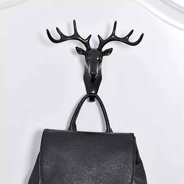 DEER SHAPED KEYCHAIN HOLDER 