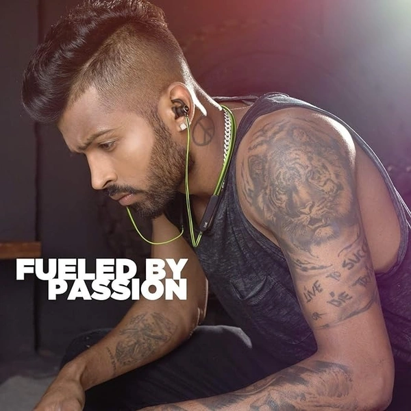 boAt Rockerz 255F Sports Wireless in Ear Earphones with Mic, Super Extra Bass, IPX5 Water & Sweat Resistance and Up to 6H Playback - Neon, Neckband