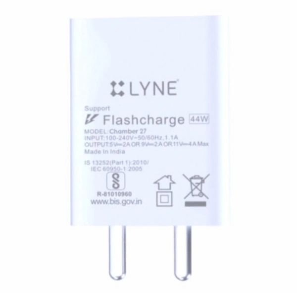 LYNE Chamber 27 - White, TYPE C 44W