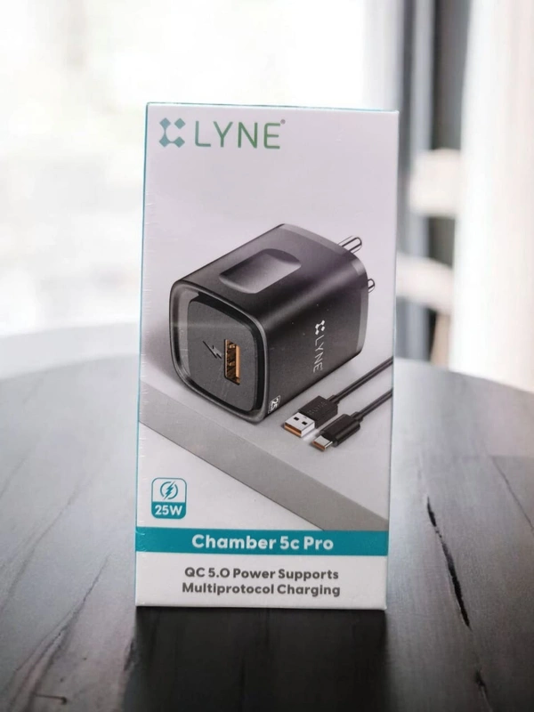 LYNE Chamber 5c Pro - Black, TYPE C 25W