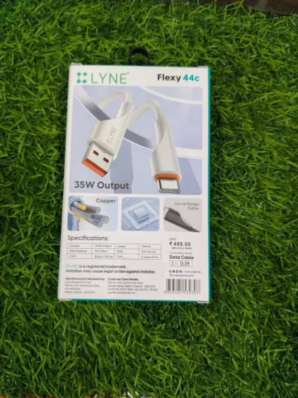 LYNE Flexy 44 - Black, V8 30W