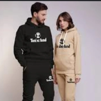 Hoodie / Tshirt / Sweatshirt