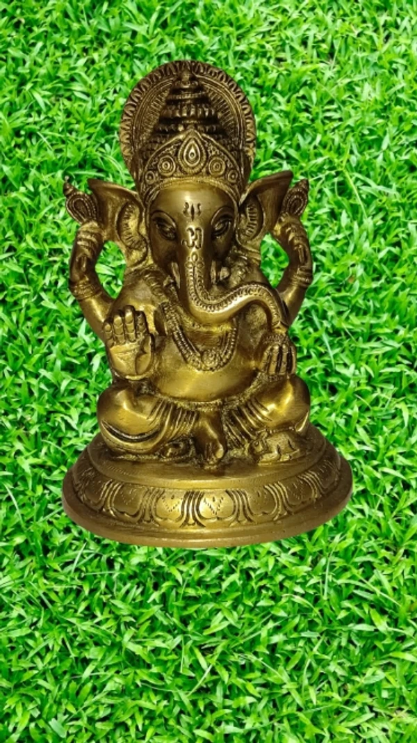 PJH Ganesh  - Brass, 1.5 Kg.