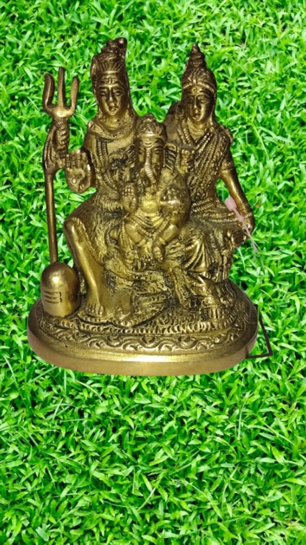 PJH Shiv Parivar  - Brass, 870 gms.