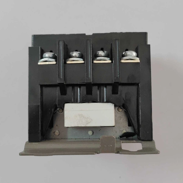 Contactor 4 Pole 40A
