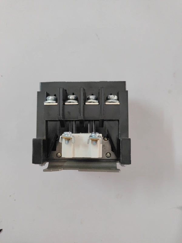 Contactor 4 Pole 40A