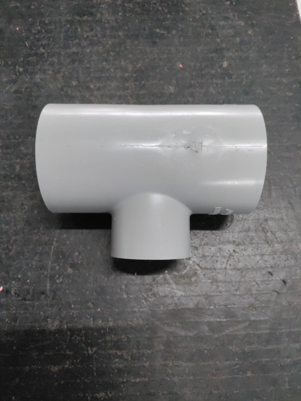 TEE PVC 90MM-63MM