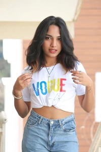 FERA UNISEX VOGUE ROUND NECK T SHIRT - White, S