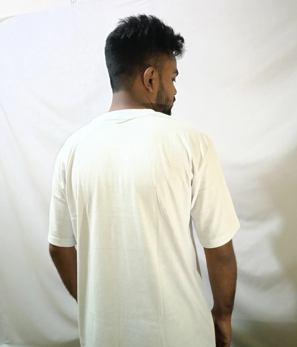 Classical Rhino  White Oversized T-shirt  - White, M