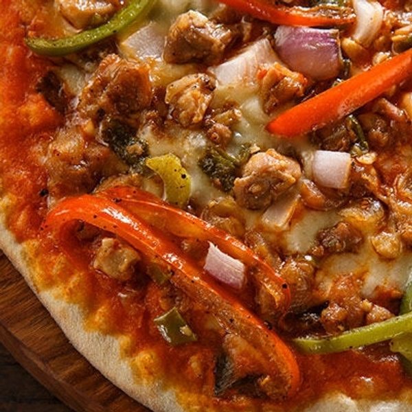 Chicken Chilli Pizza  - Small 6 Inches