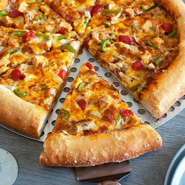 Chicken Chilli Double Cheese Pizza  - Large 10 Inches