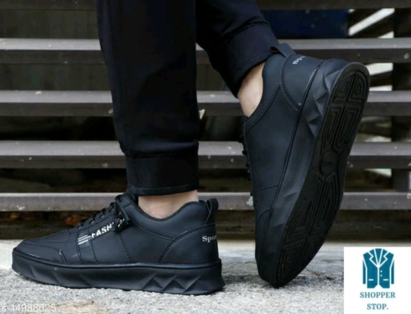 Catalog Name:*Trendy Men Casual Shoes*Material: Syntethic LeatherSole Material: EvaFastening 